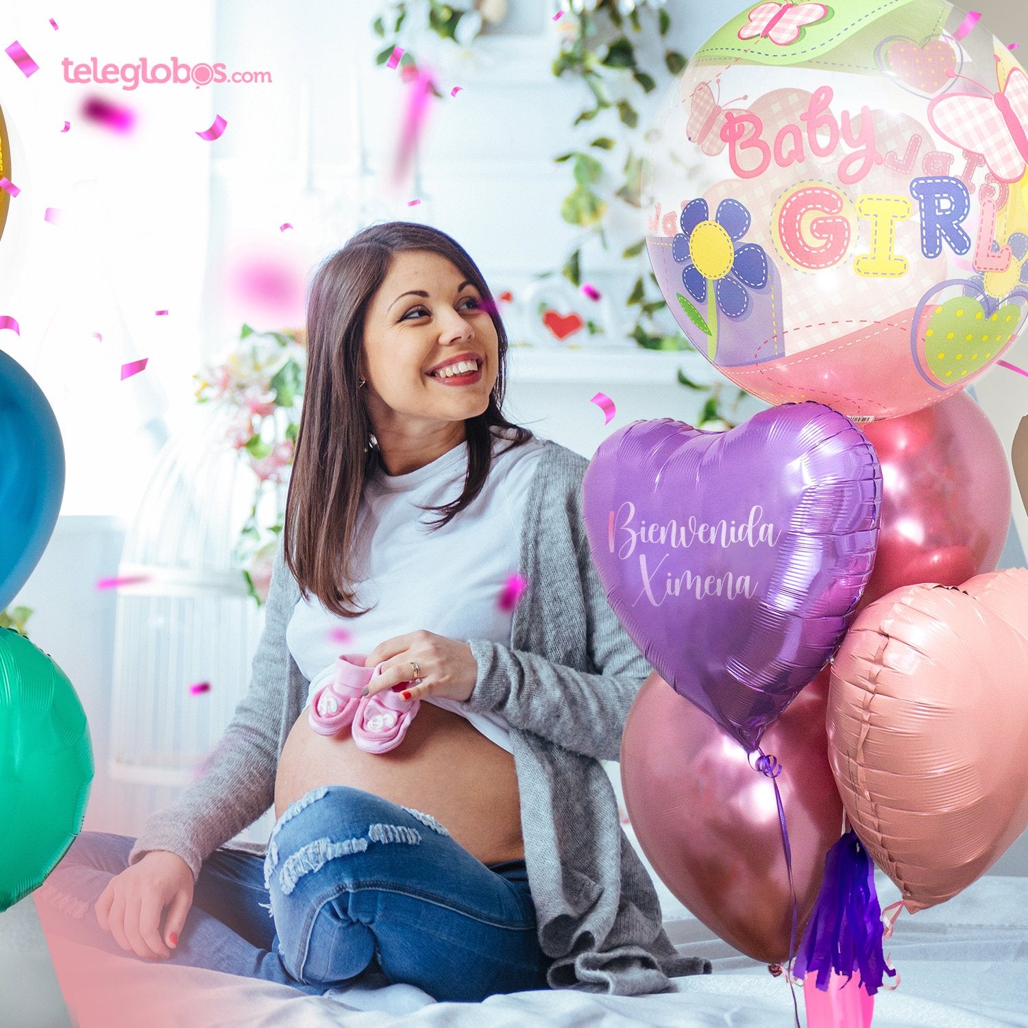 Futura mamá con zapatitos rosas junto a bouquet de baby shower con burbuja Baby Girl y corazón Bienvenida Ximena — globos de baby shower niña Teleglobos CDMX