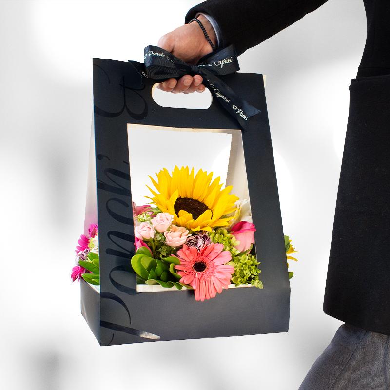 Canasta de Girasoles, Rosas, Gerberas y Mini Rosas | Globos y Regalos Teleglobos.com.mx.