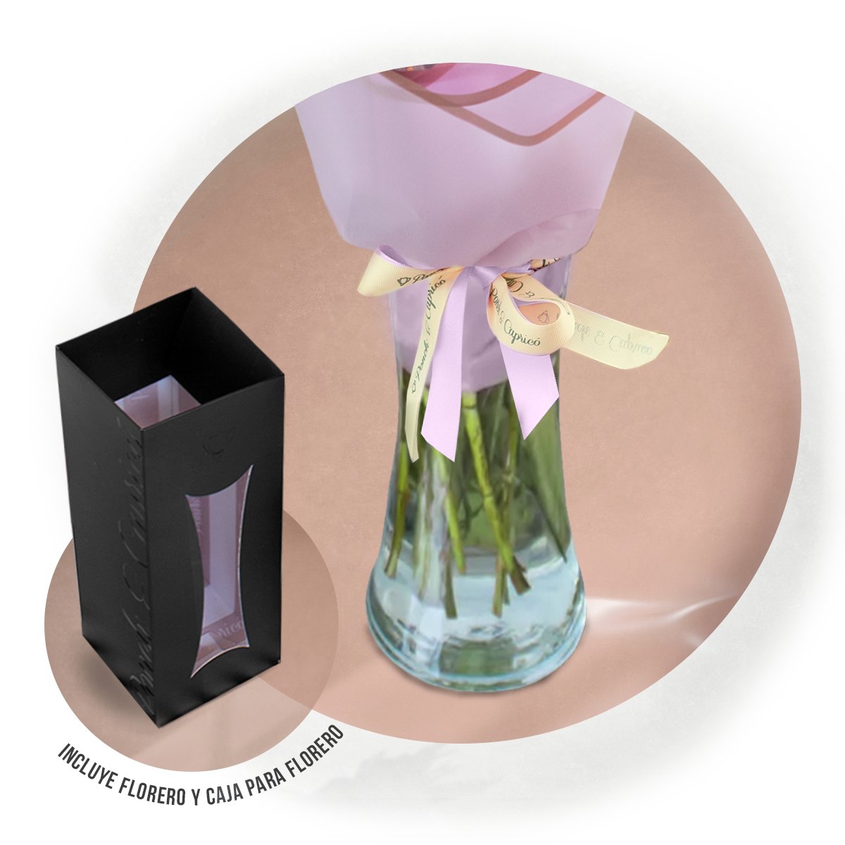 Ramillete de Mini Rosa Naranja, Lillies y Rosa Fucsia Topaz - PRAM027 | Globos y Regalos Teleglobos.com.mx.