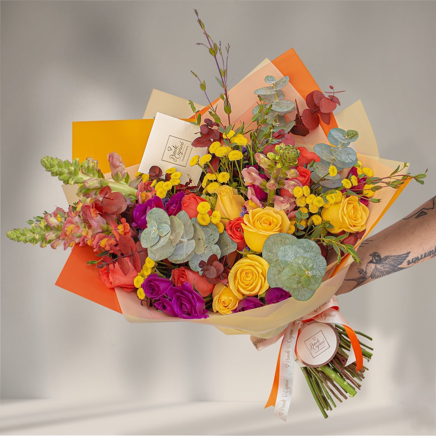 Rosas Amarillas, Rosas Naranja, Mini Fucsia y Dólar Rojo Preservado -ALA017-