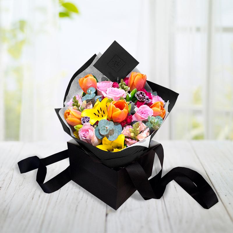 Tulipanes, Lillies, Rosas y Mini Rosas | Globos y Regalos Teleglobos.com.mx.