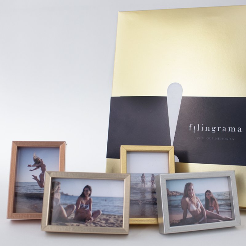 4 Mini Frames 2" x 3" -Dorado- | Globos y Regalos Teleglobos.com.mx.